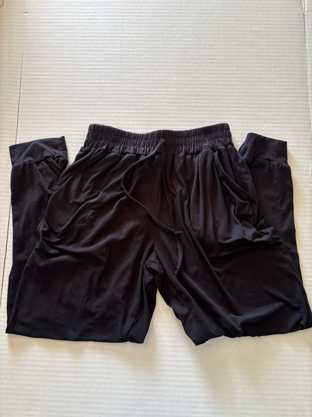 Women's Black Elastic-Waist Jogger Pants with Drawstring S